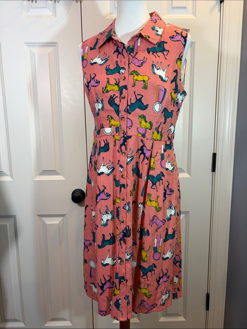 ModCloth Coral Horse-Print Sleeveless Button-Front Dress